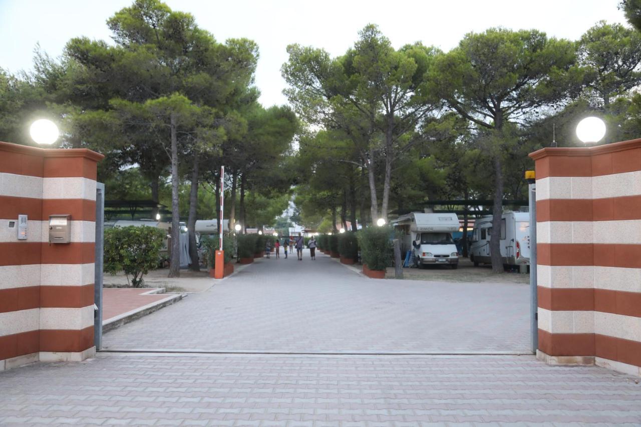 Appartamenti Euro'92 Vieste Buitenkant foto